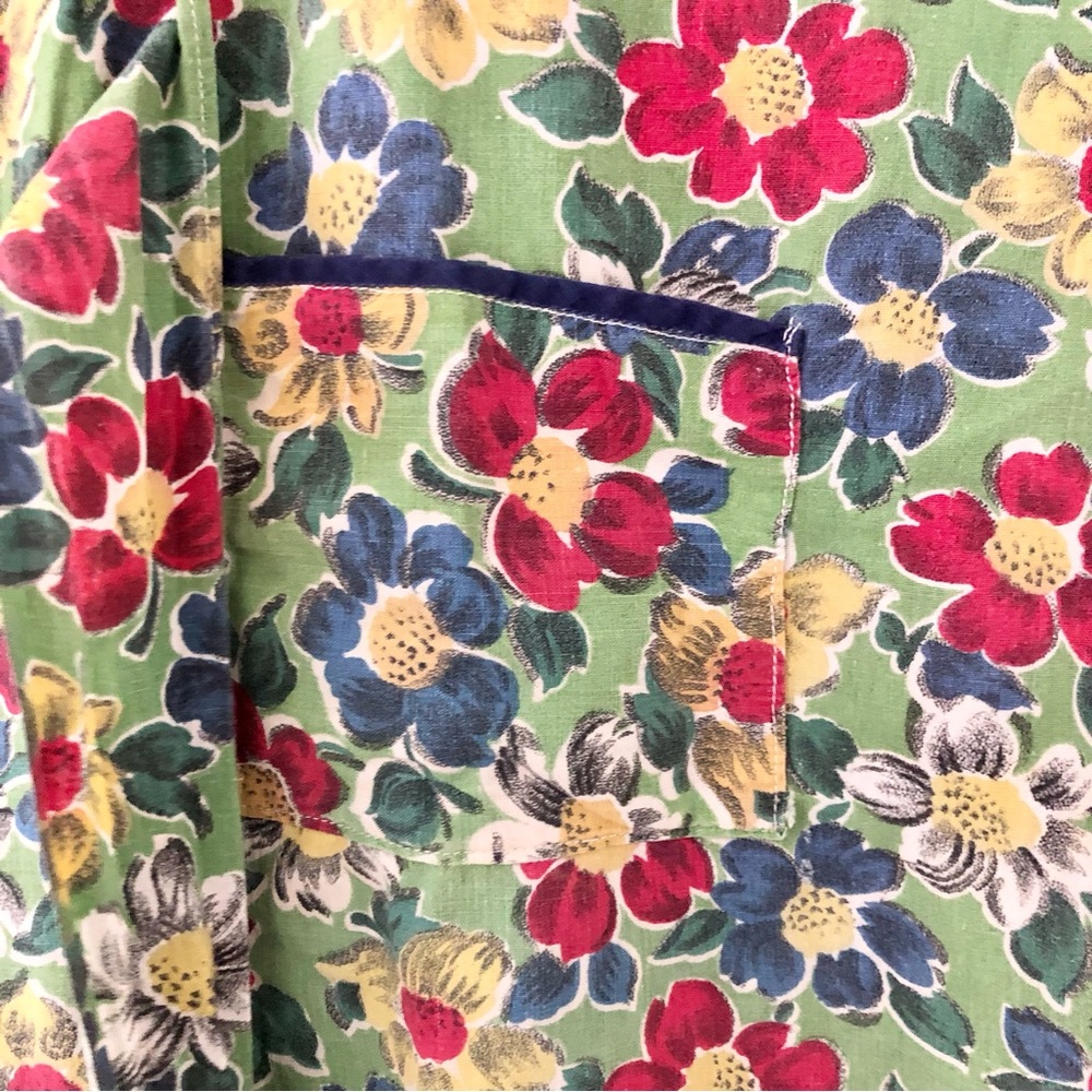 Vintage Floral Smock pockets Apron bow flowers green blue red yellow - Picture 4 of 10